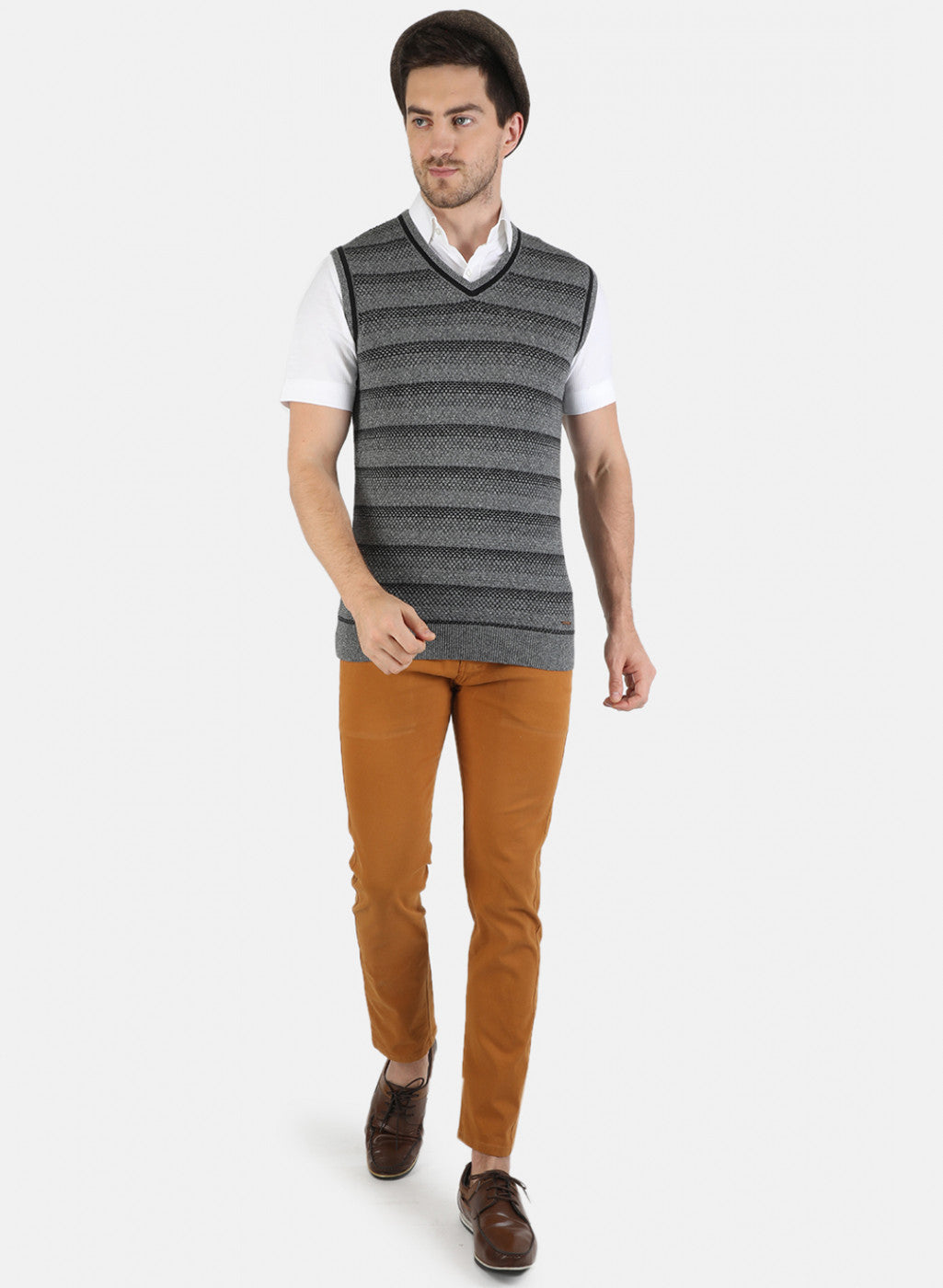 Men Grey Self Design Sweater