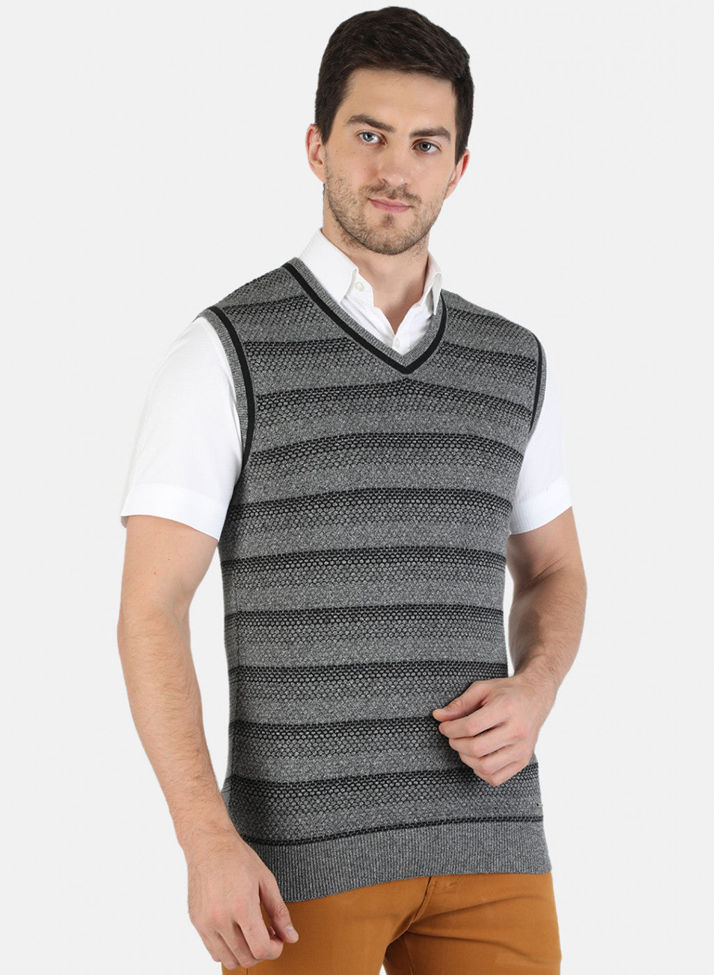 Men Grey Self Design Sweater