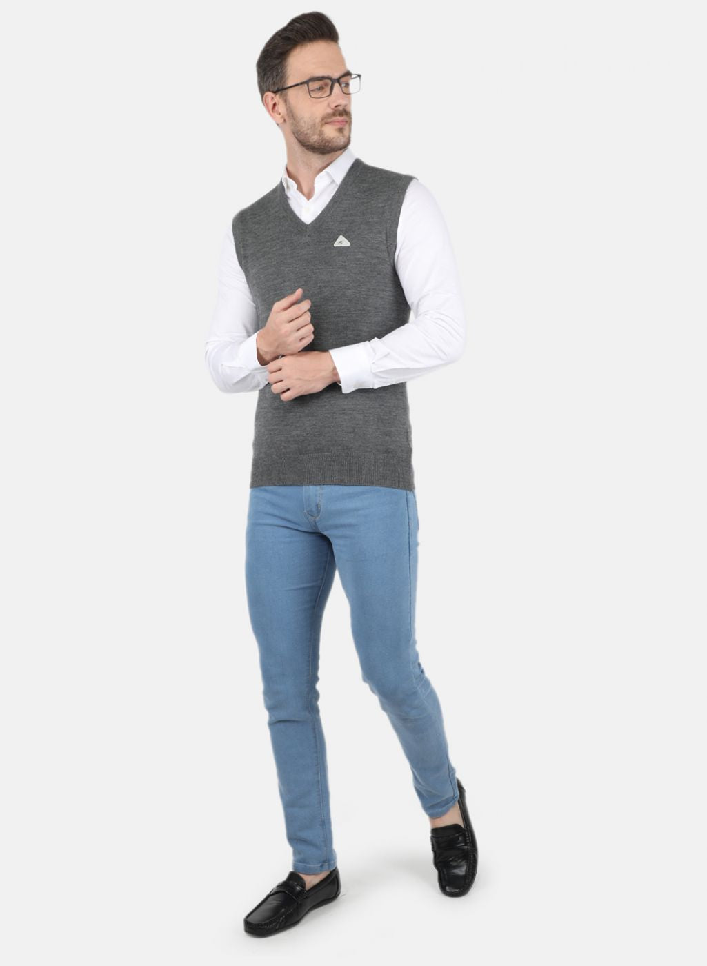 Men Grey Solid Sweater