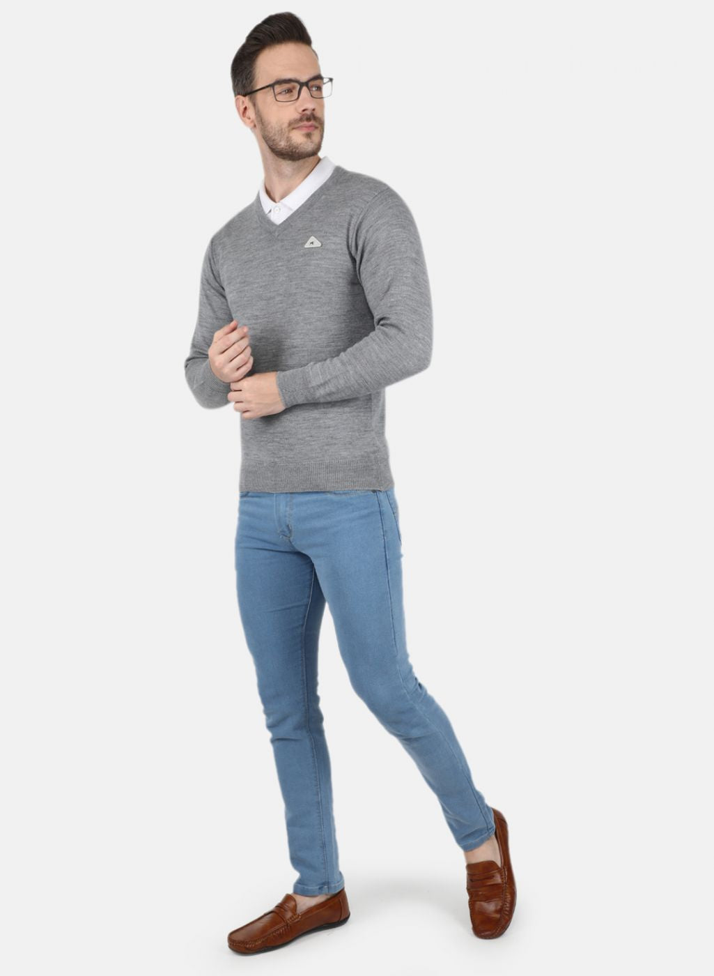 Men Grey Solid Pullover