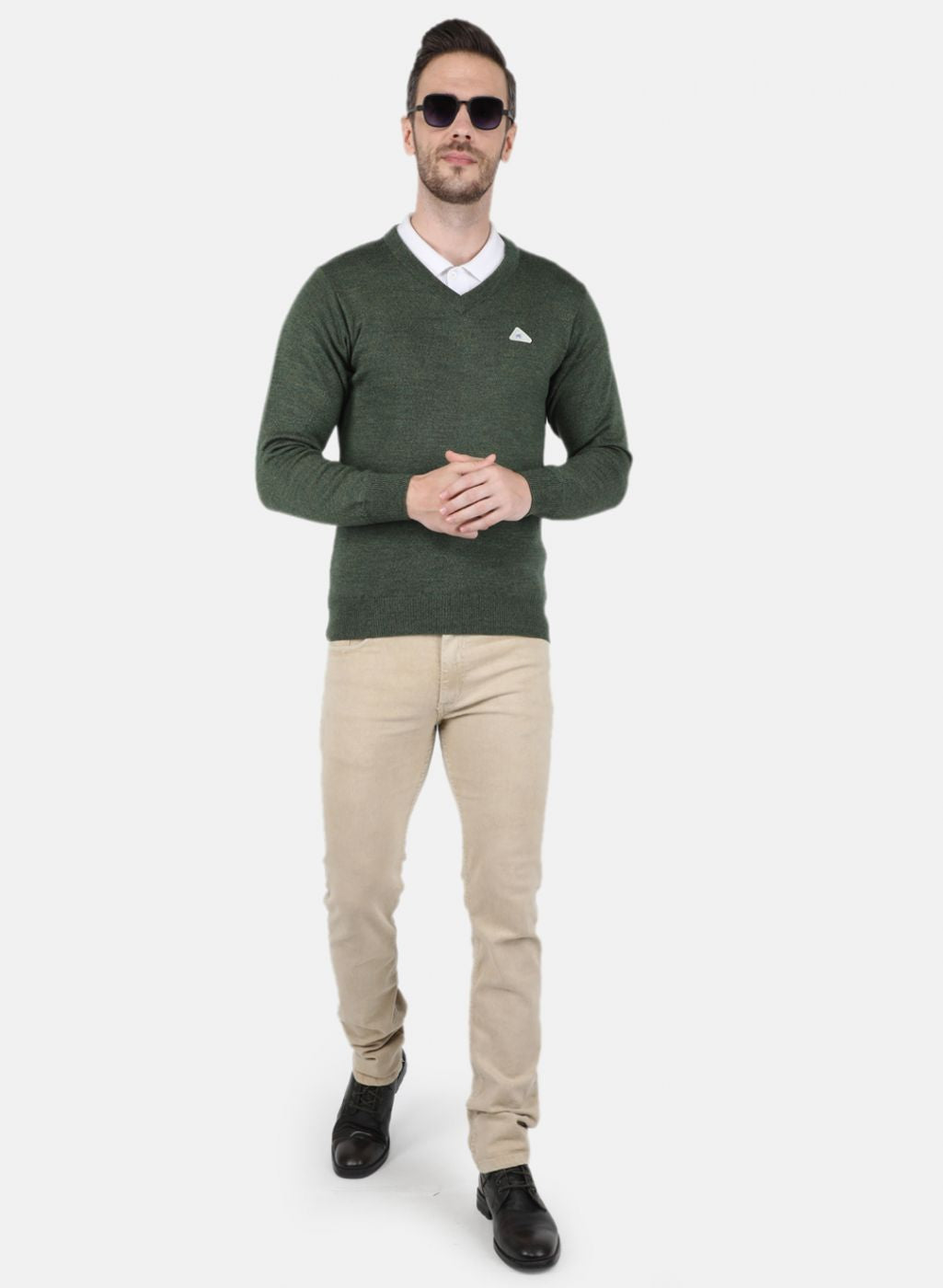 Men Olive Solid Pullover
