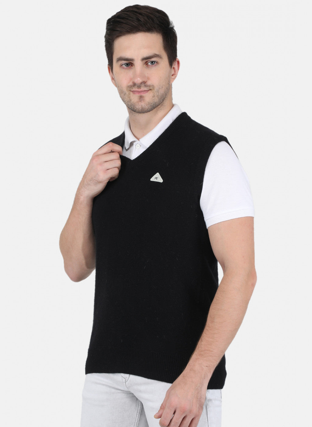 Men Black Solid Sweater