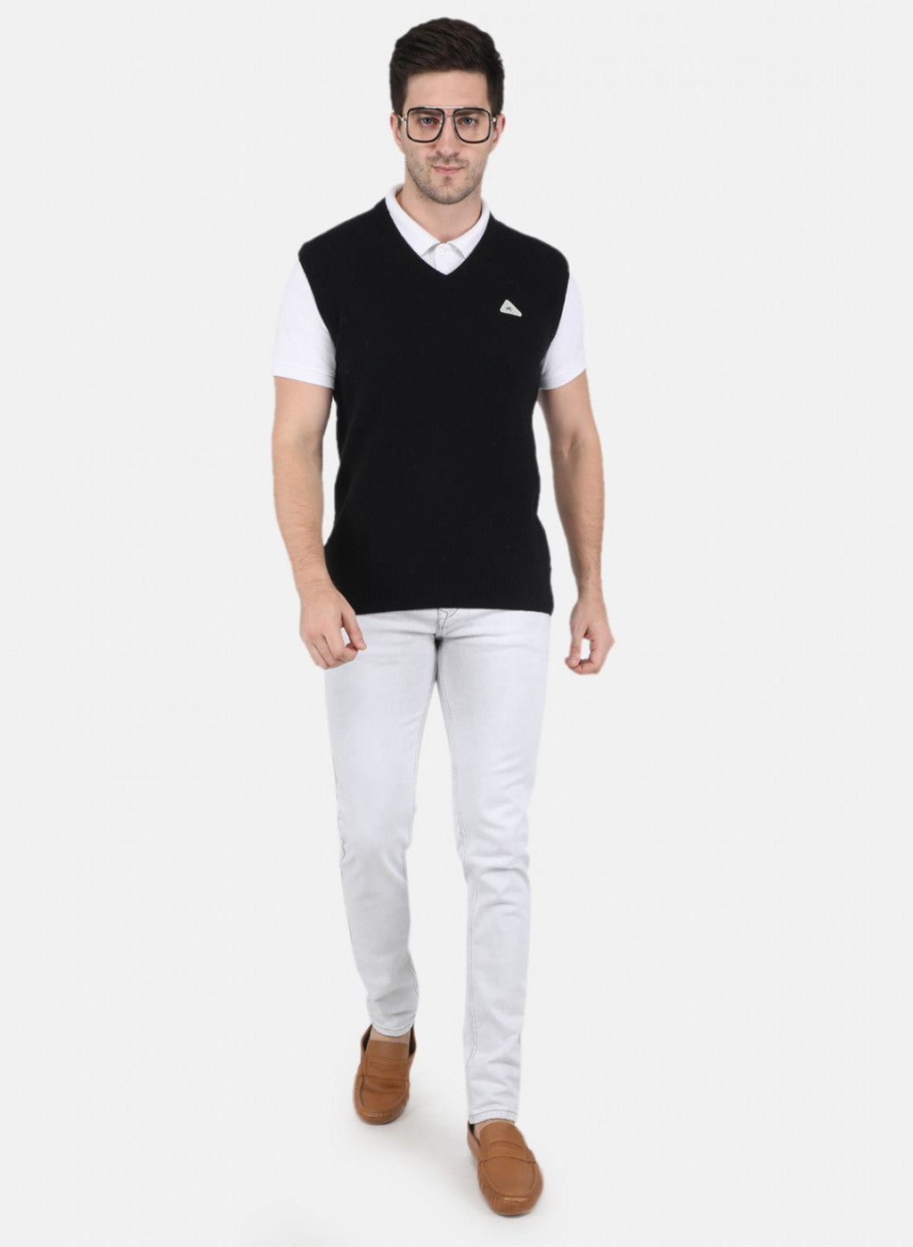 Men Black Solid Sweater