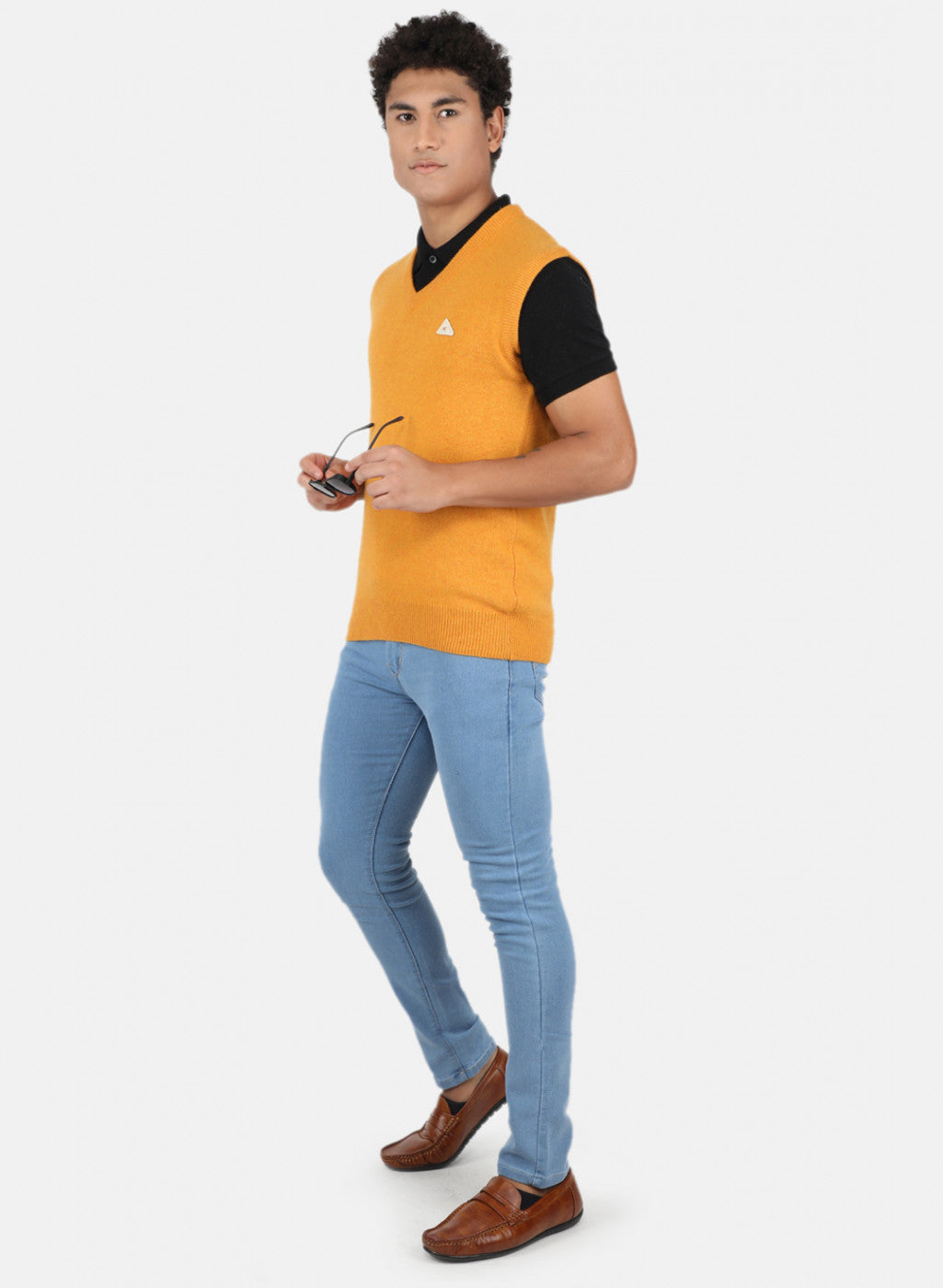 Men Yellow Solid Sweater