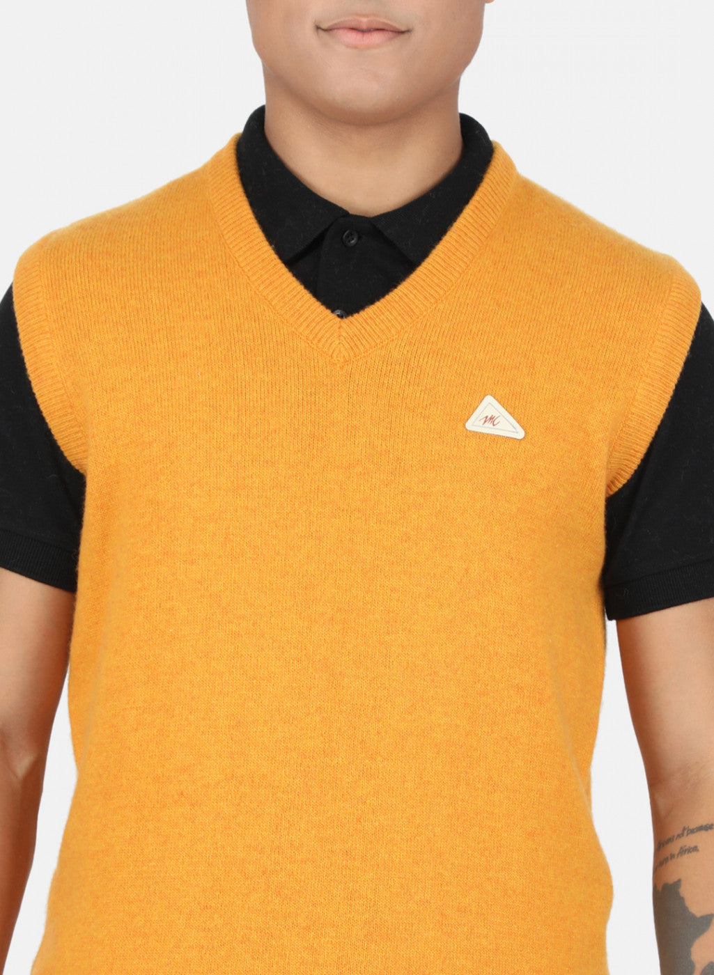 Men Yellow Solid Sweater