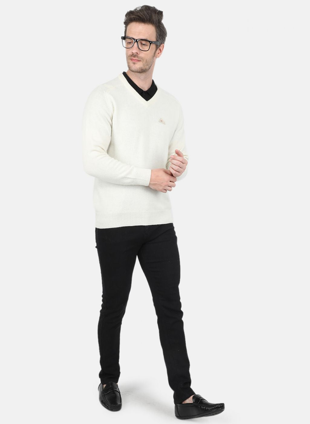 Men White Solid Pullover