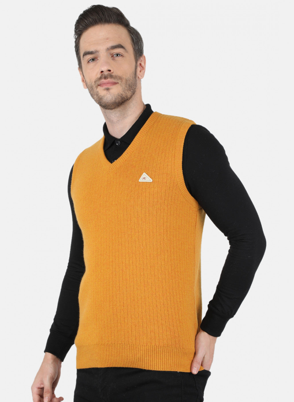 Men Yellow Solid Sweater
