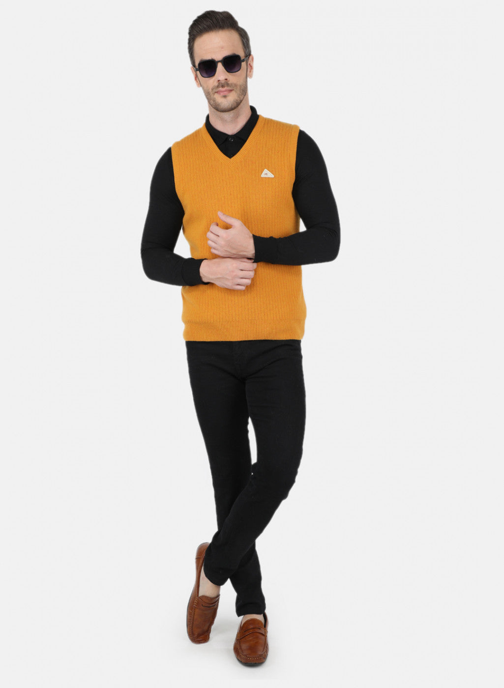 Men Yellow Solid Sweater