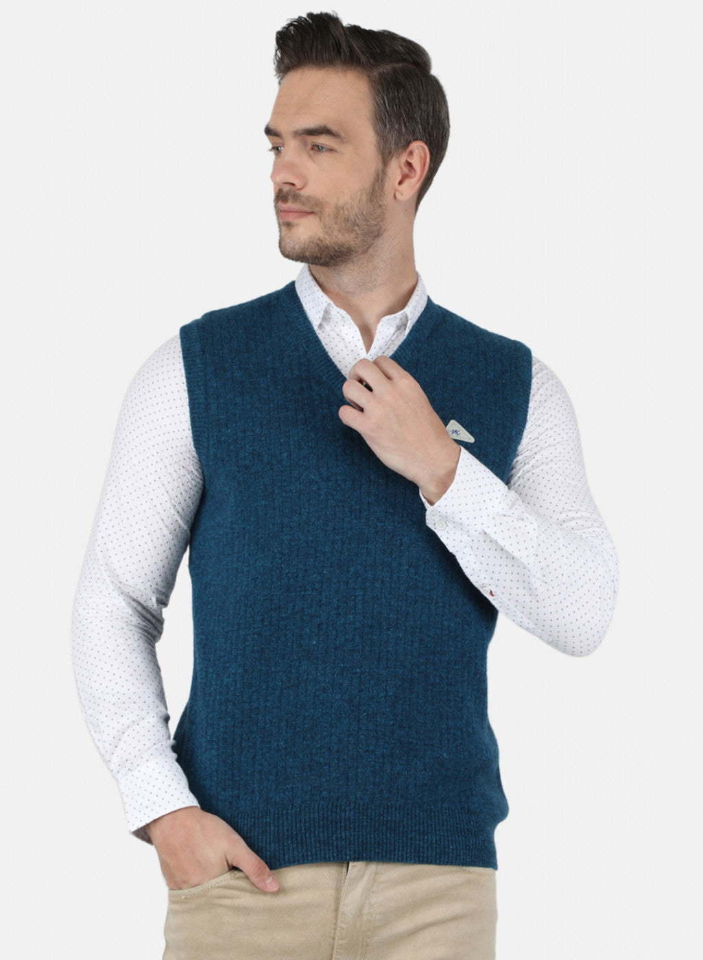 Men Blue Solid Sweater