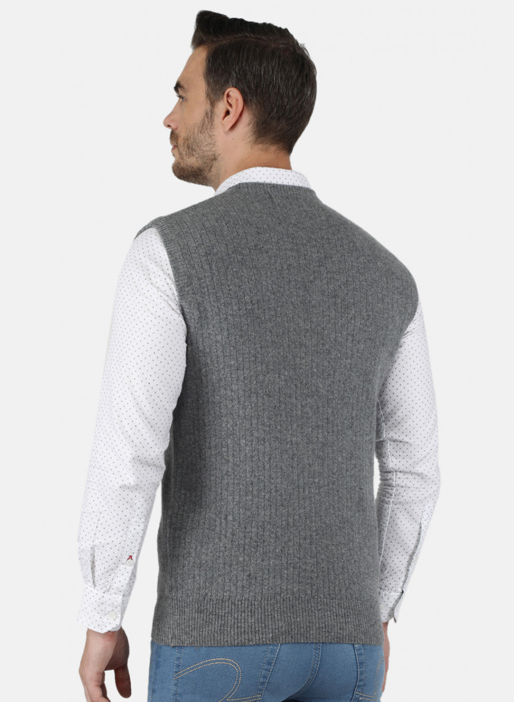 Men Grey Solid Sweater