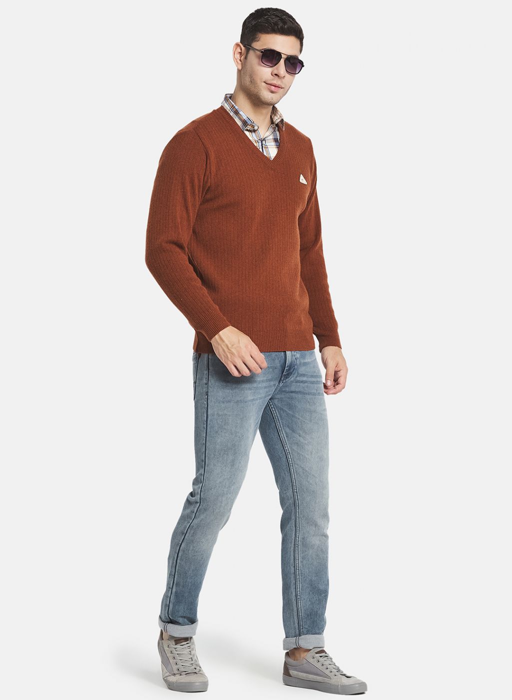 Men Brown Solid Pullover