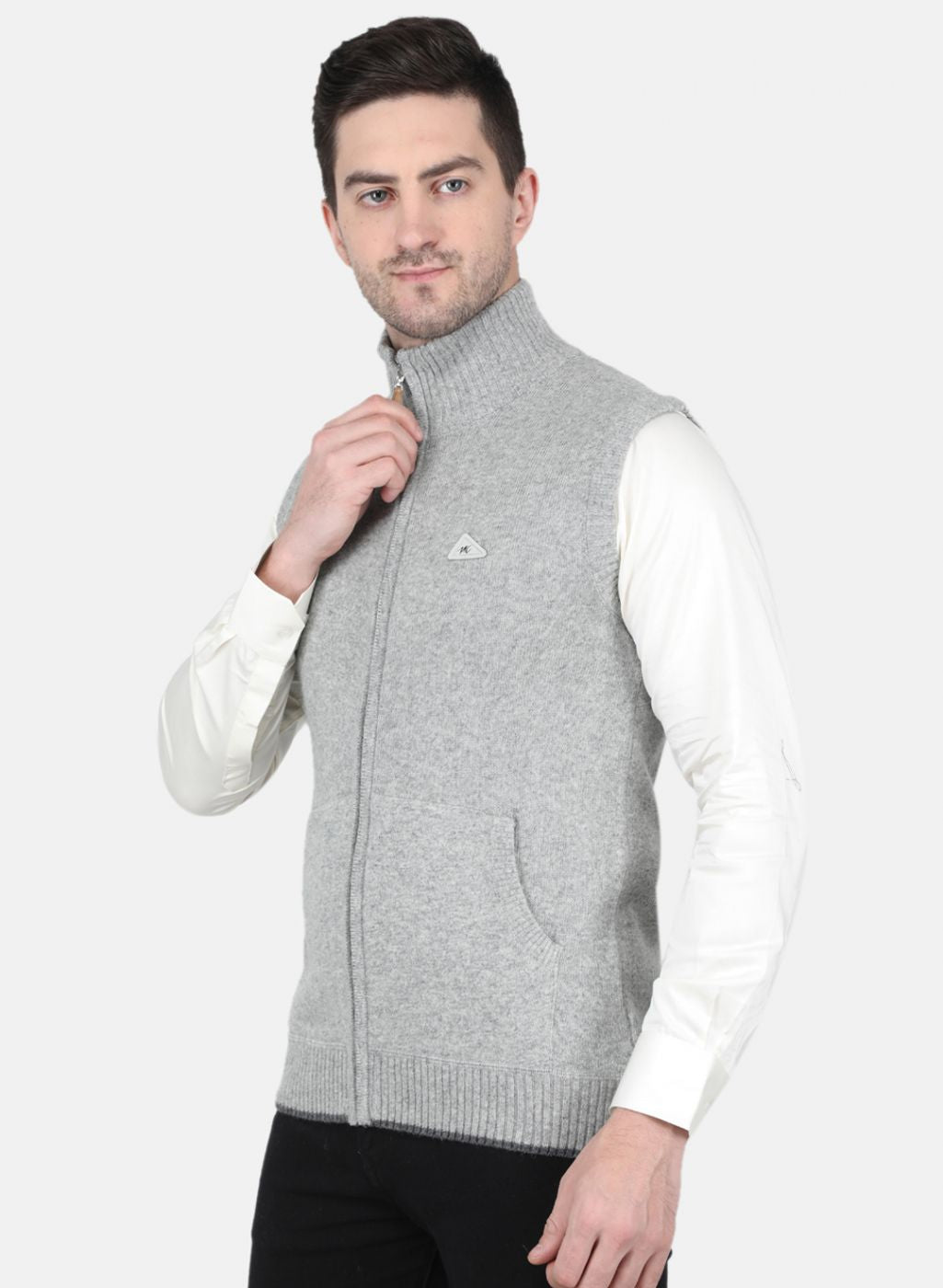 Men Grey Solid Sweater