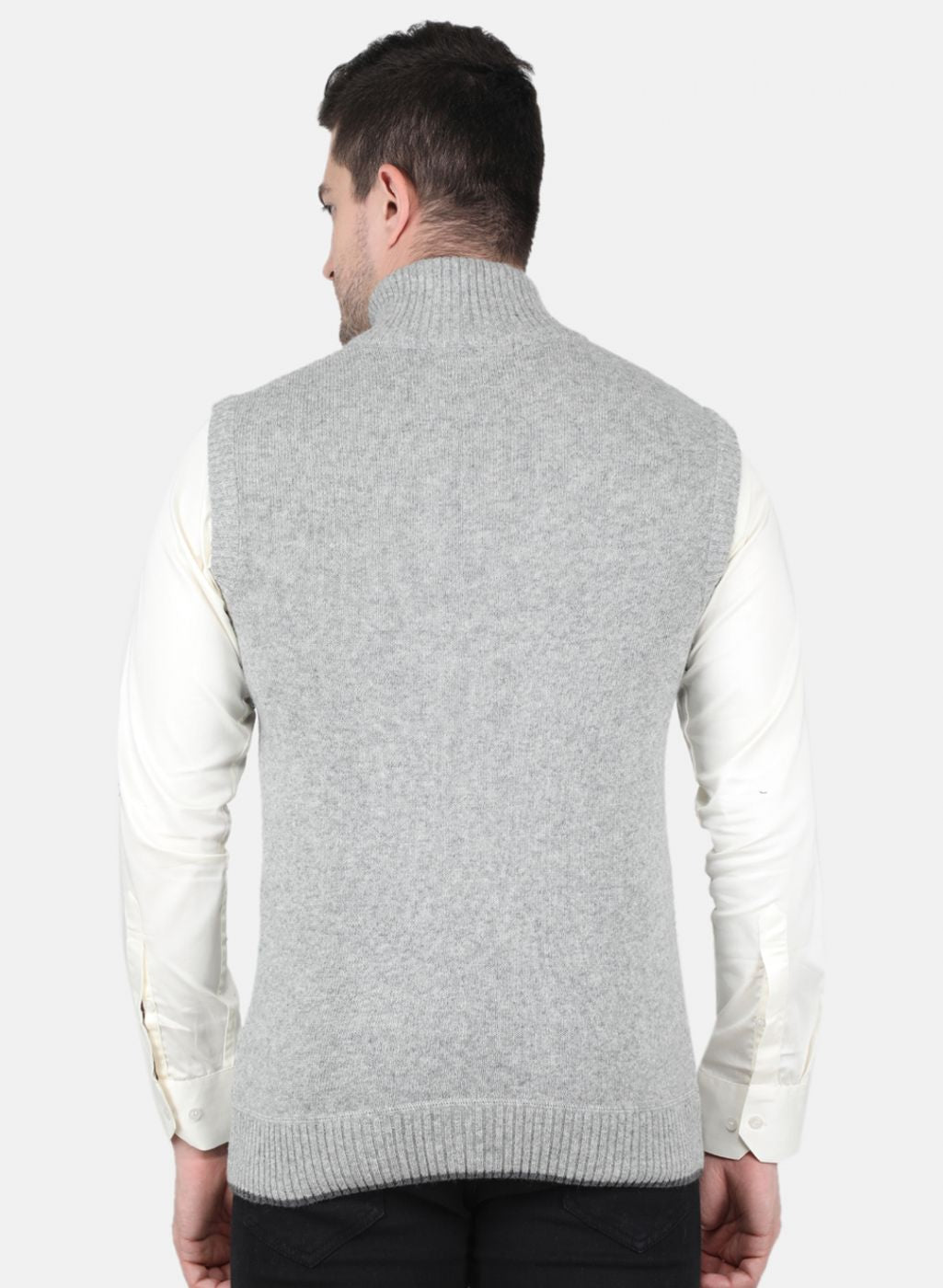 Men Grey Solid Sweater