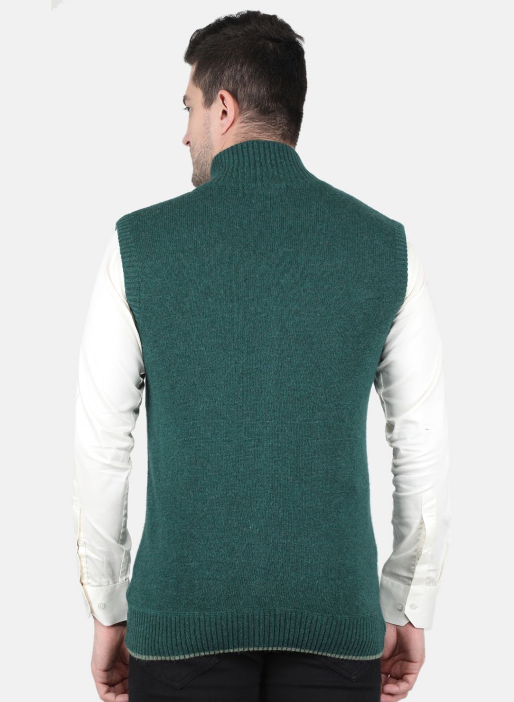 Men Green Solid Sweater