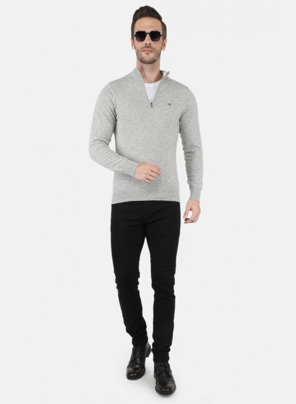 Men Grey Solid Pullover