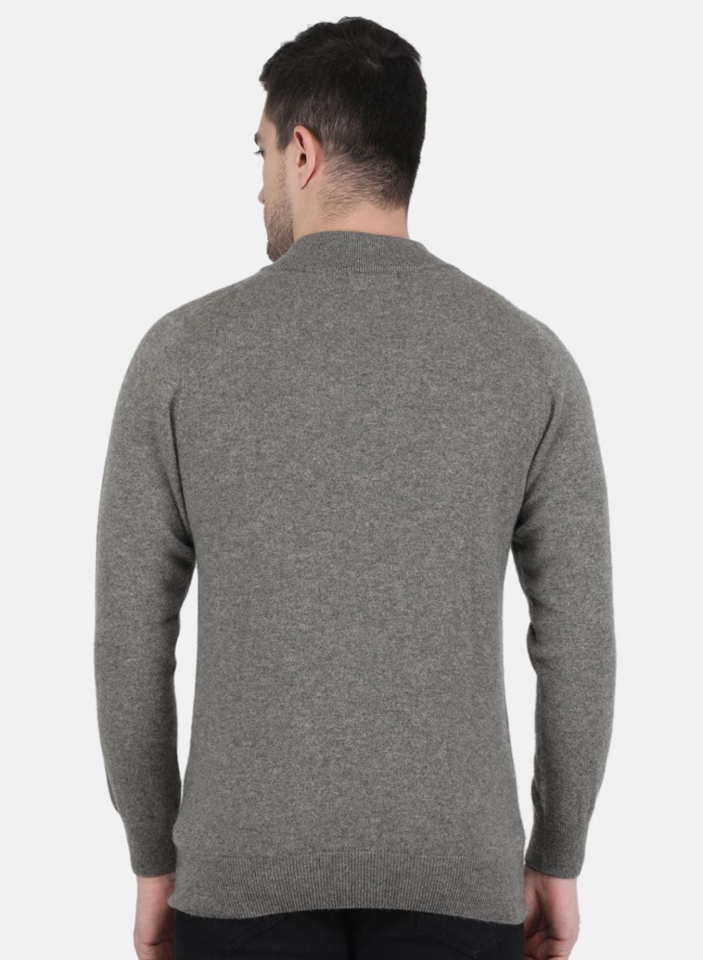 Men Grey Solid Pullover
