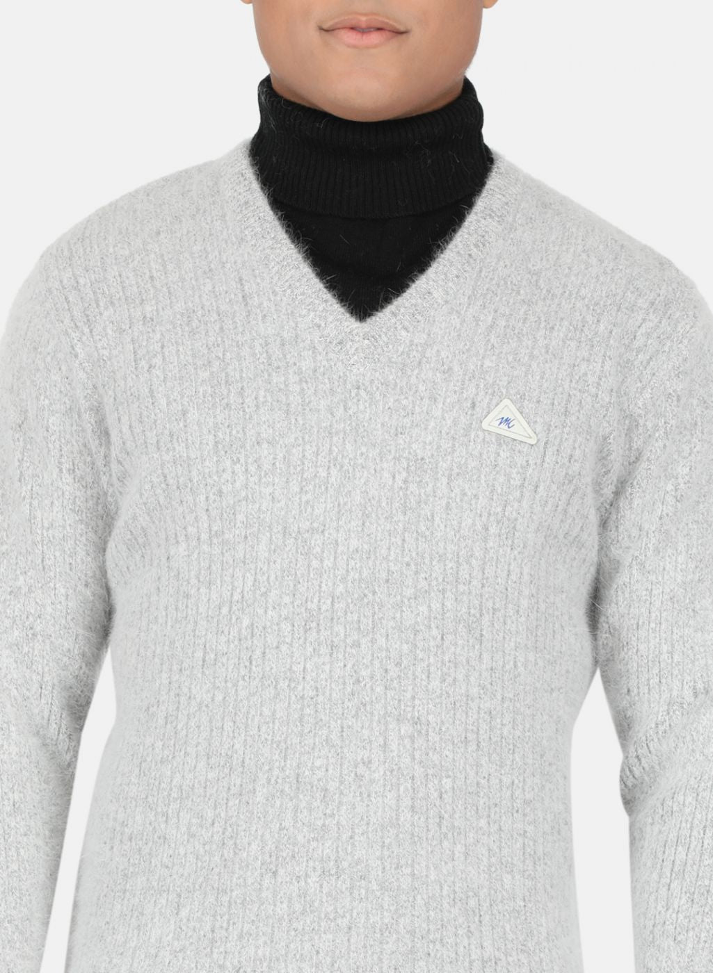 Men Grey Solid Pullover