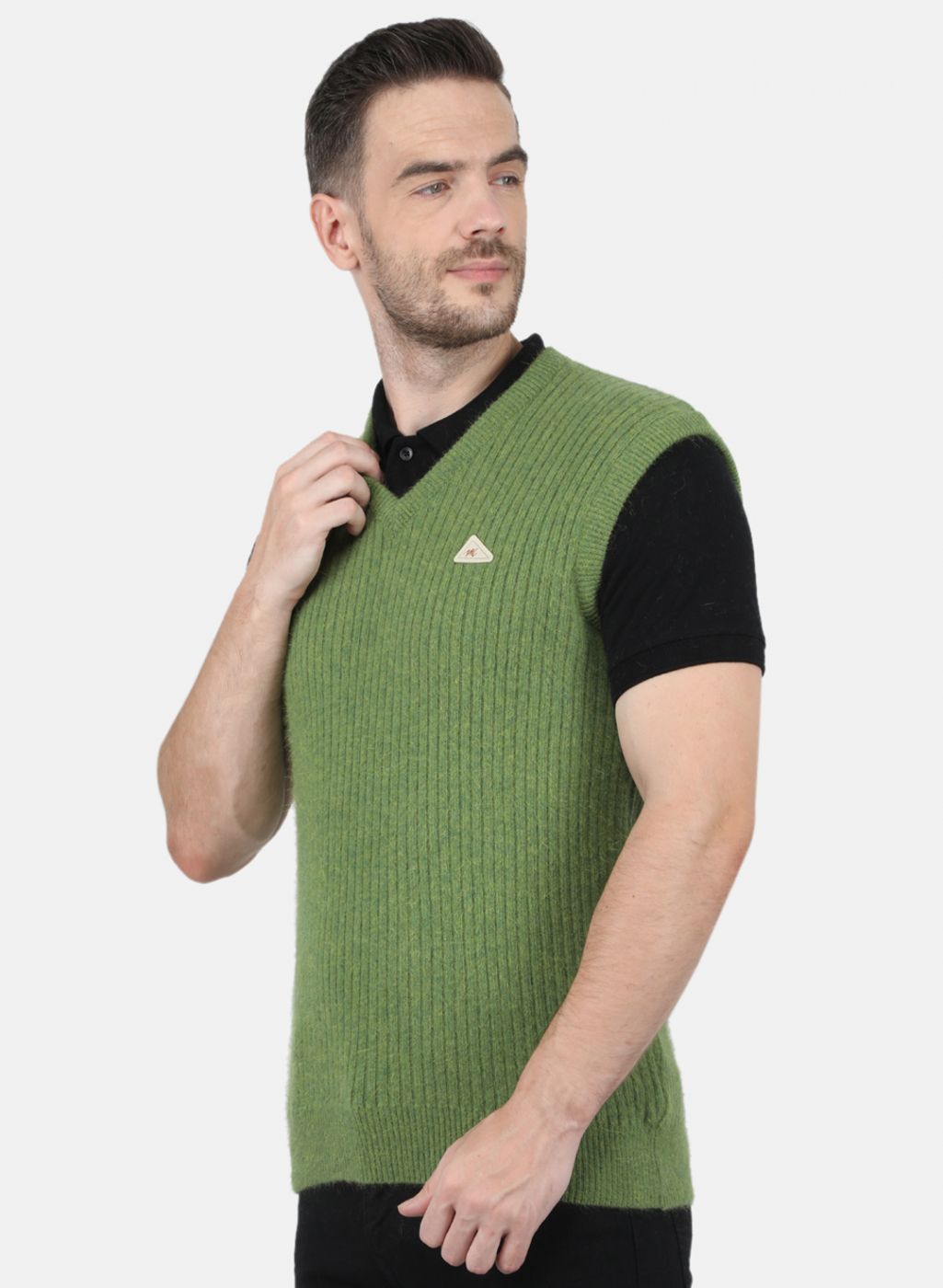 Men Olive Solid Sweater