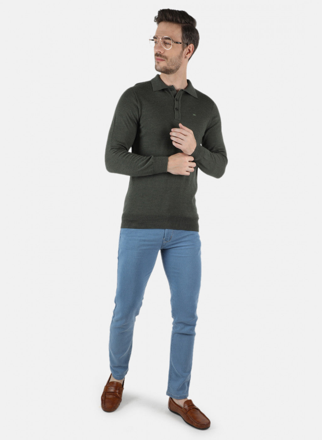 Men Olive Solid T-Shirt