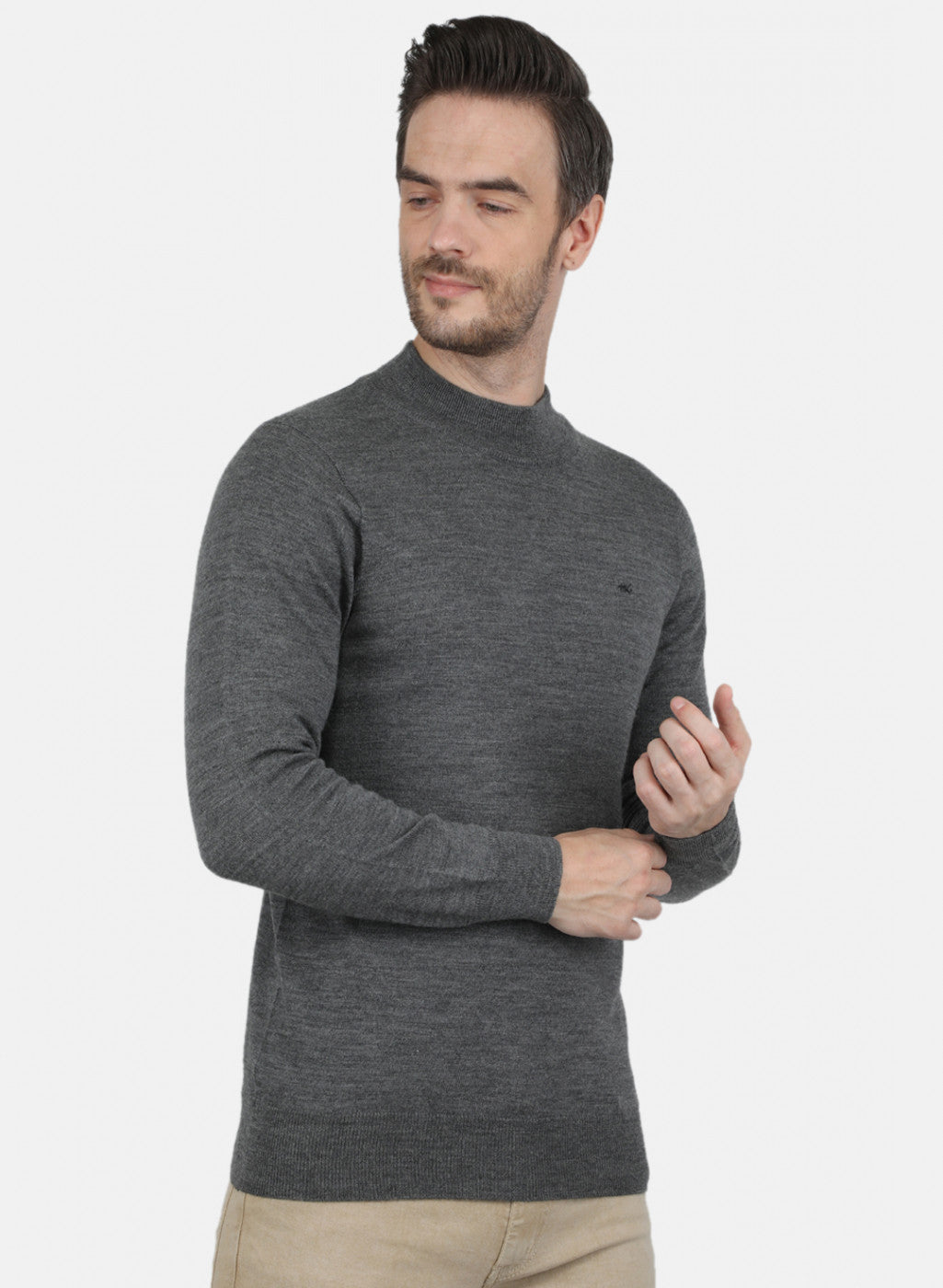 Men Grey Solid Pullover