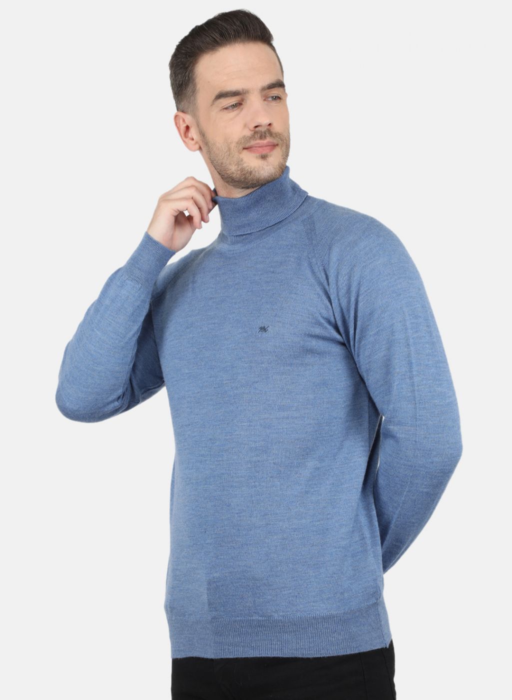 Men Blue Solid Pullover