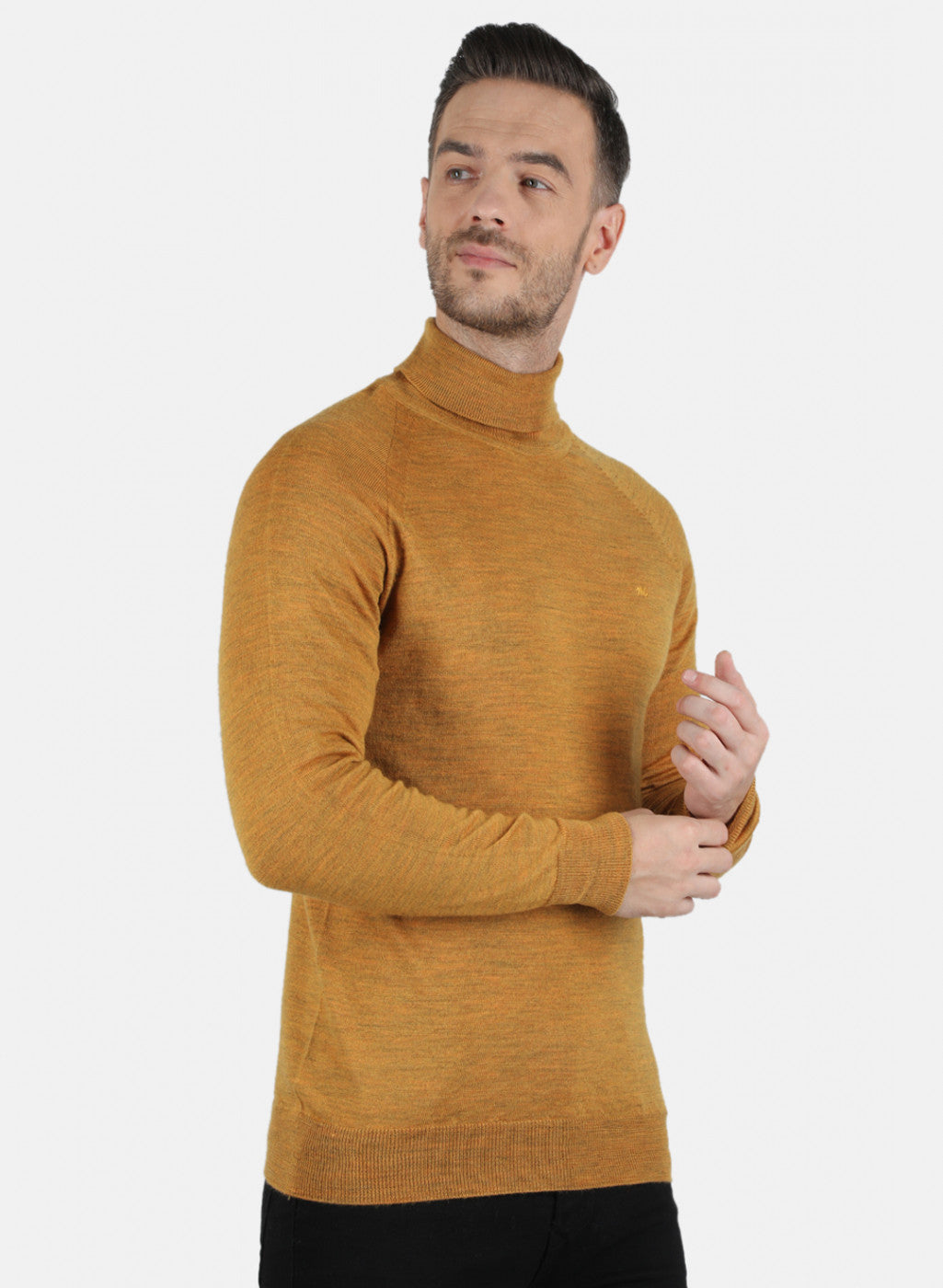Men Gold Solid Pullover
