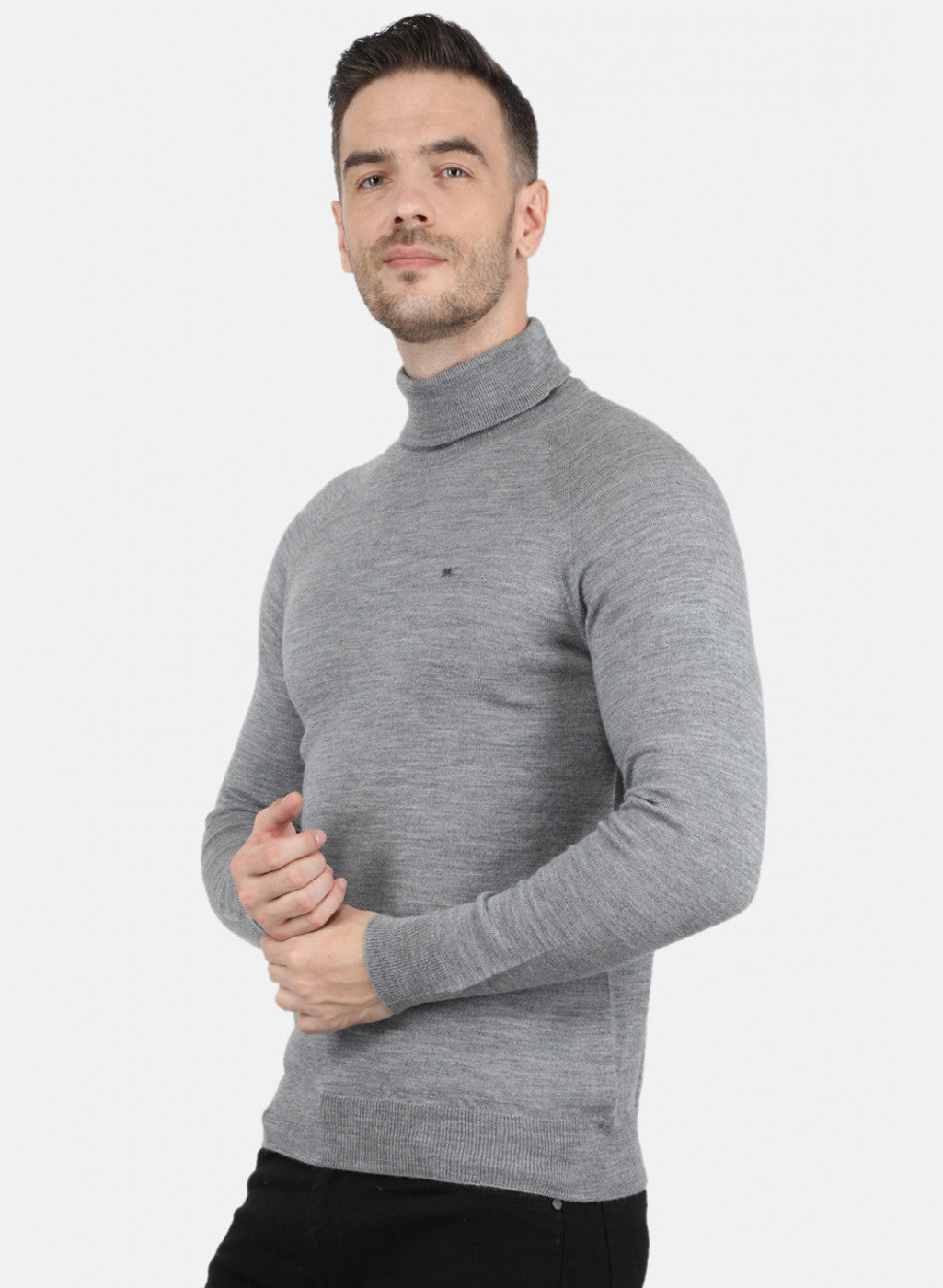 Men Grey Solid Pullover