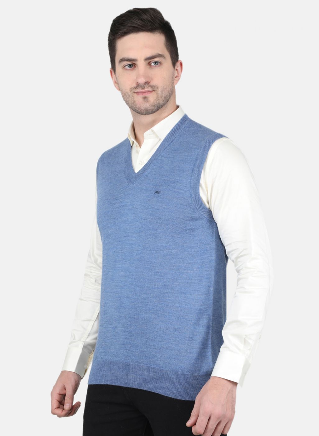 Men Blue Solid Sweater