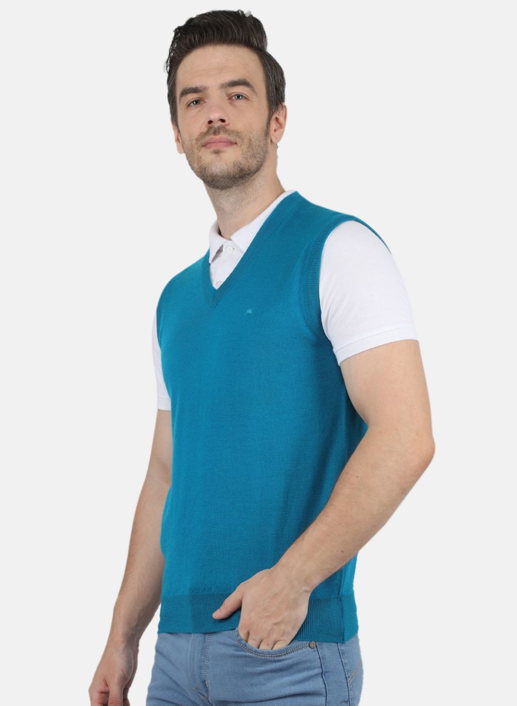 Men Blue Solid Sweater