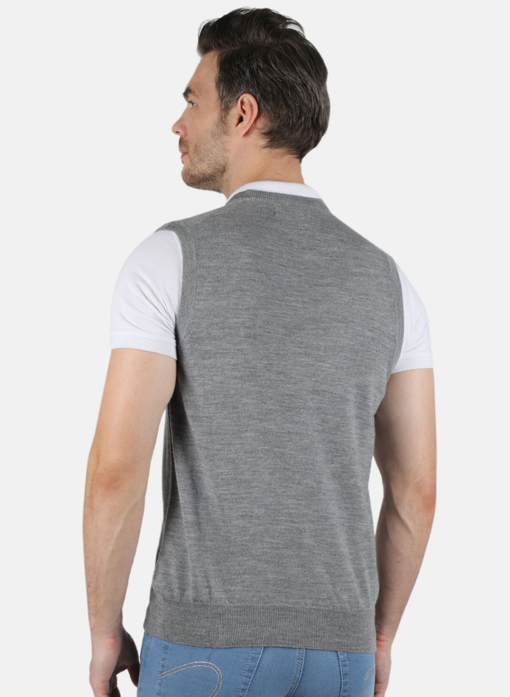 Men Grey Solid Sweater