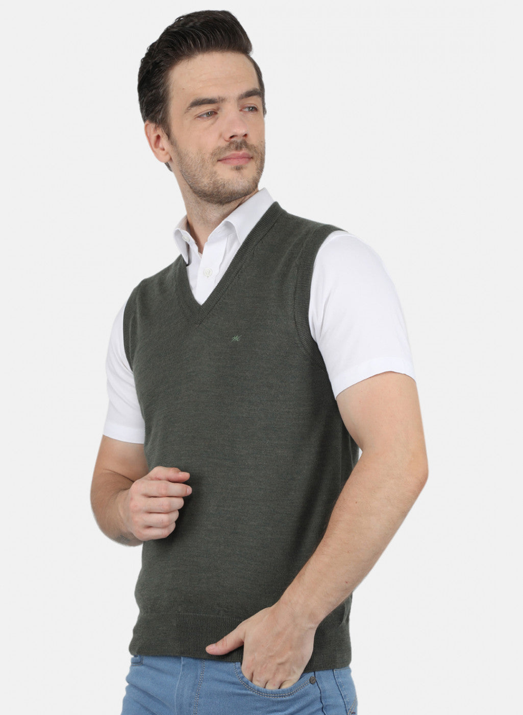 Men Olive Solid Sweater