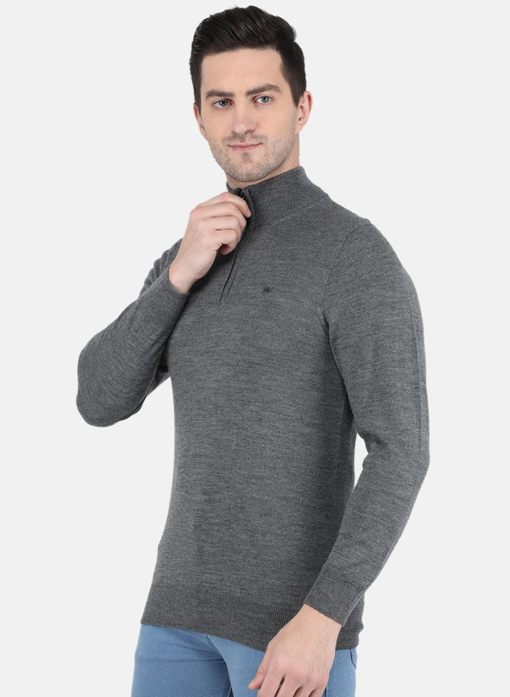 Men Grey Solid Pullover