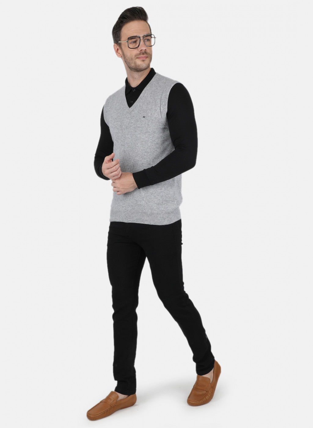 Men Grey Solid Sweater
