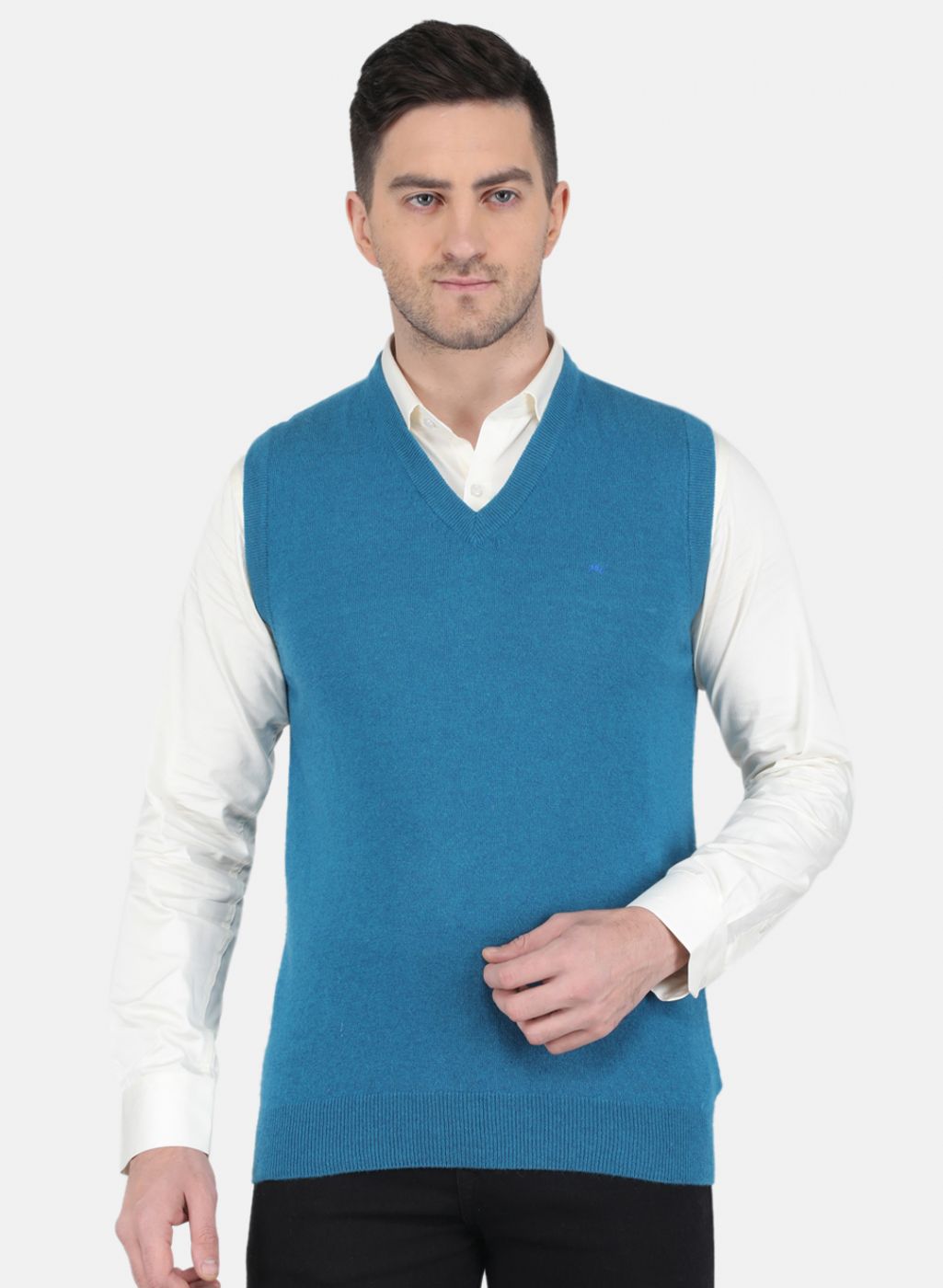 Men Blue Solid Sweater