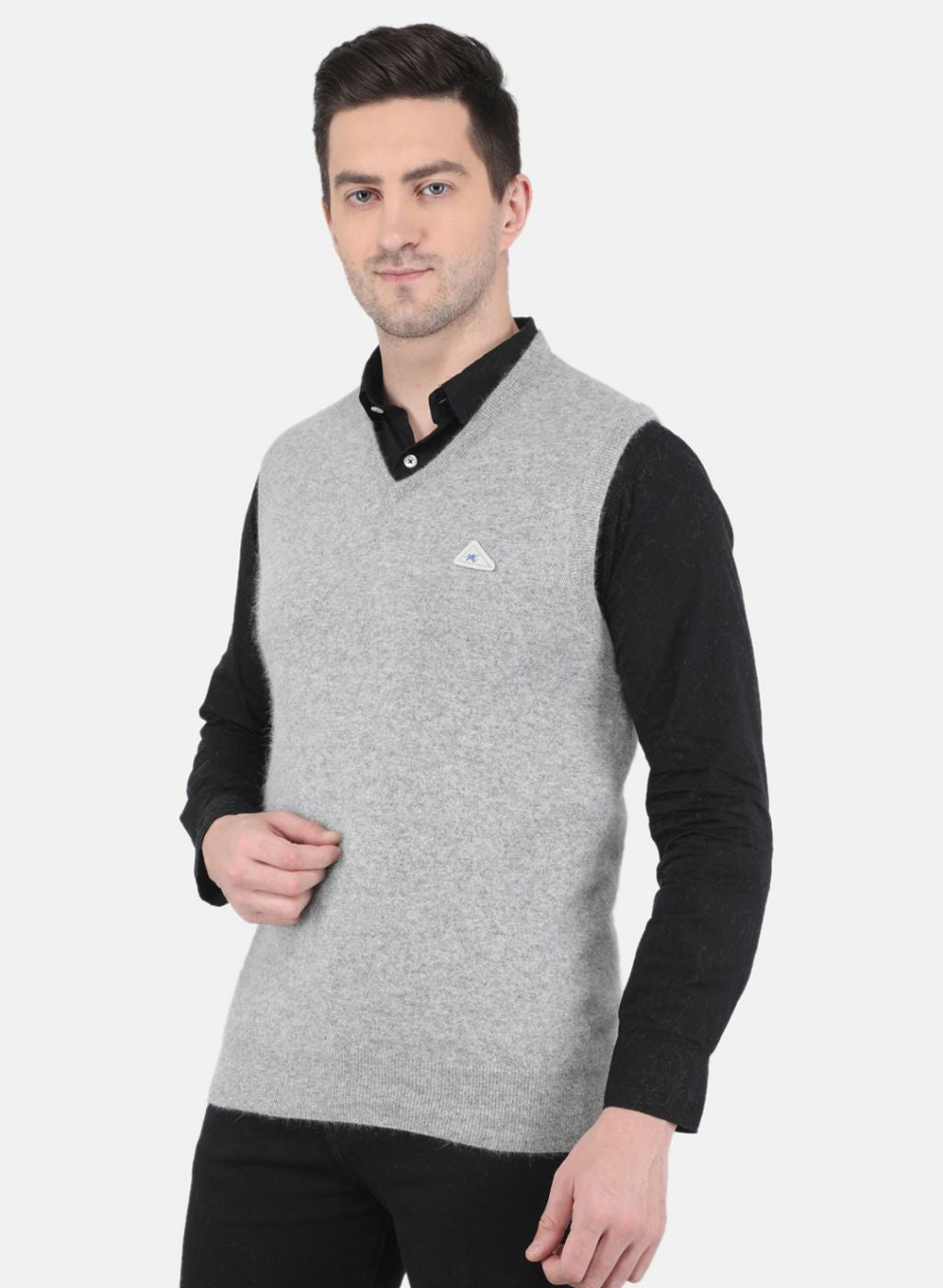 Men Grey Solid Sweater