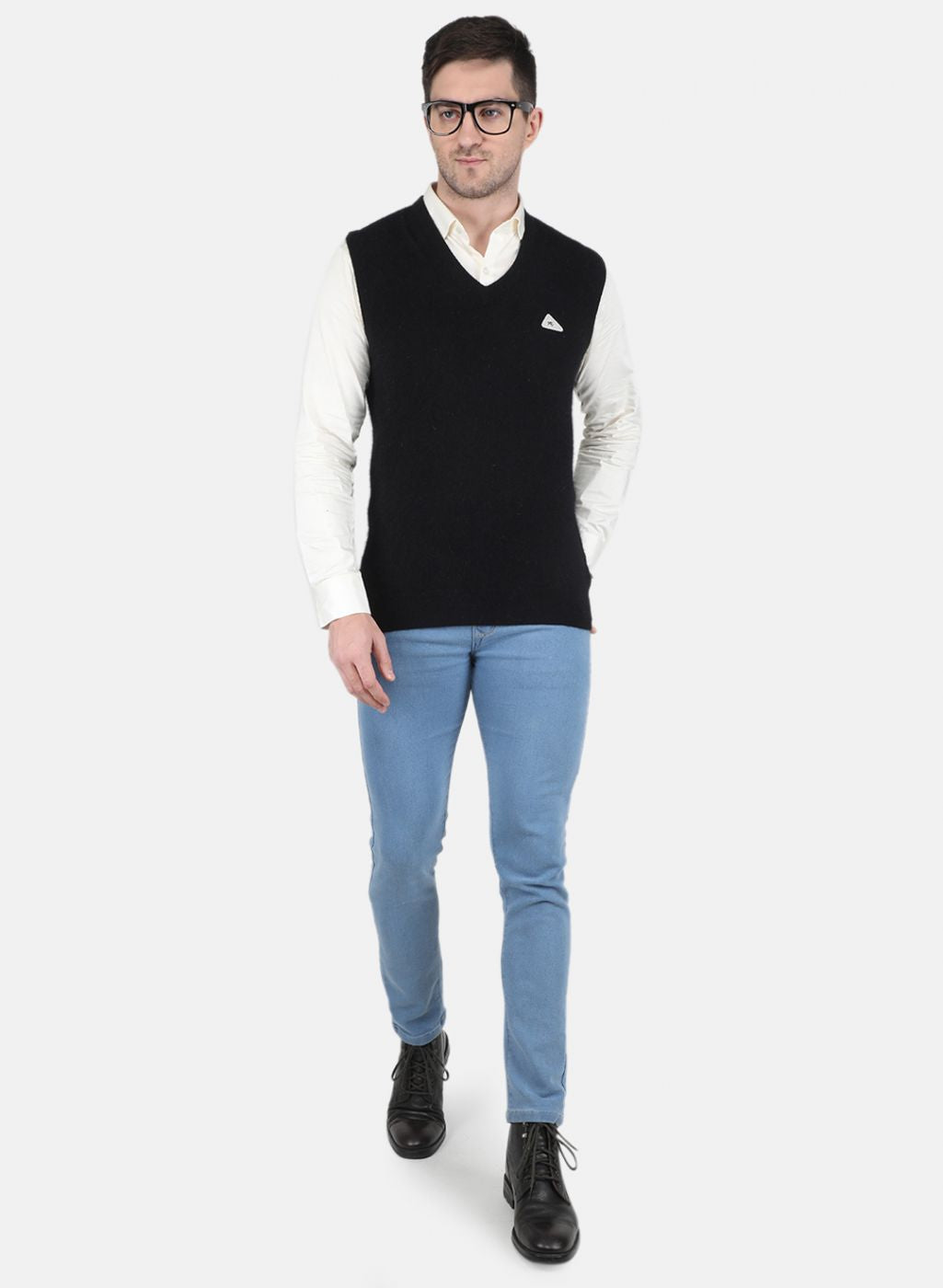 Men Black Solid Sweater