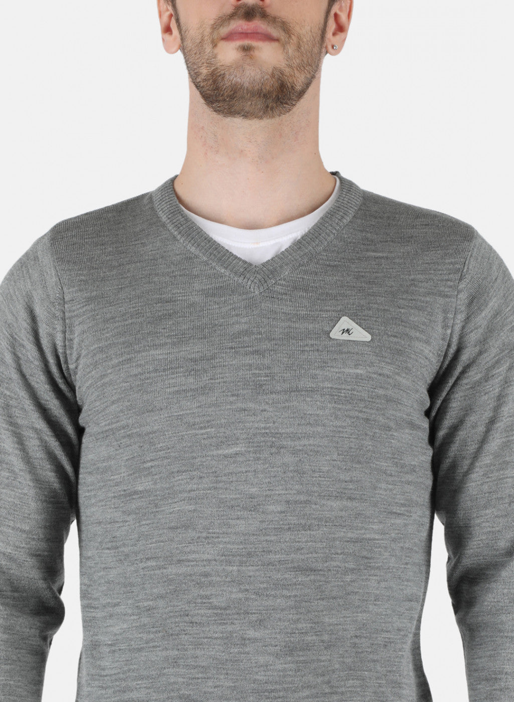 Men Grey Solid Pullover