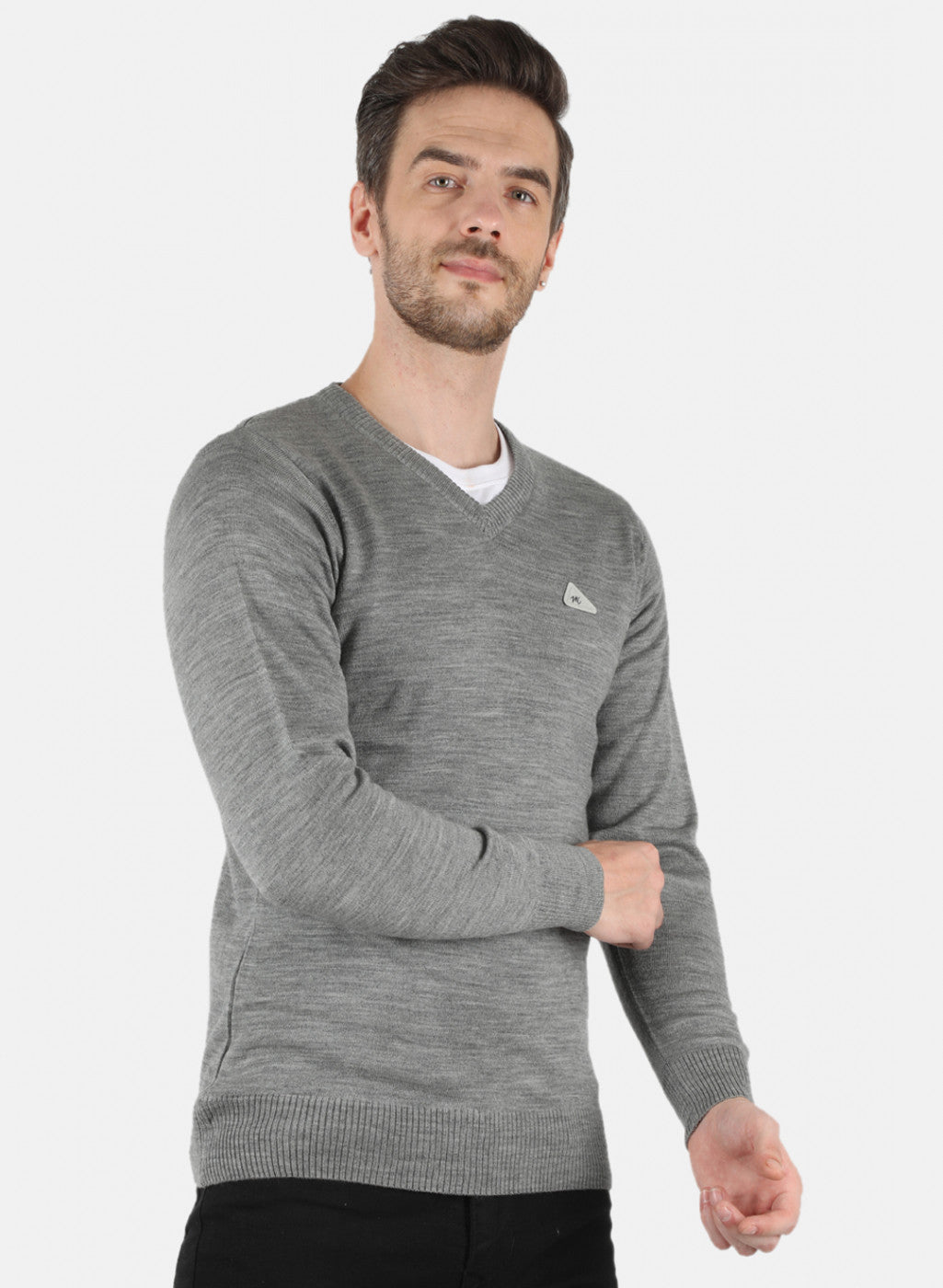 Men Grey Solid Pullover