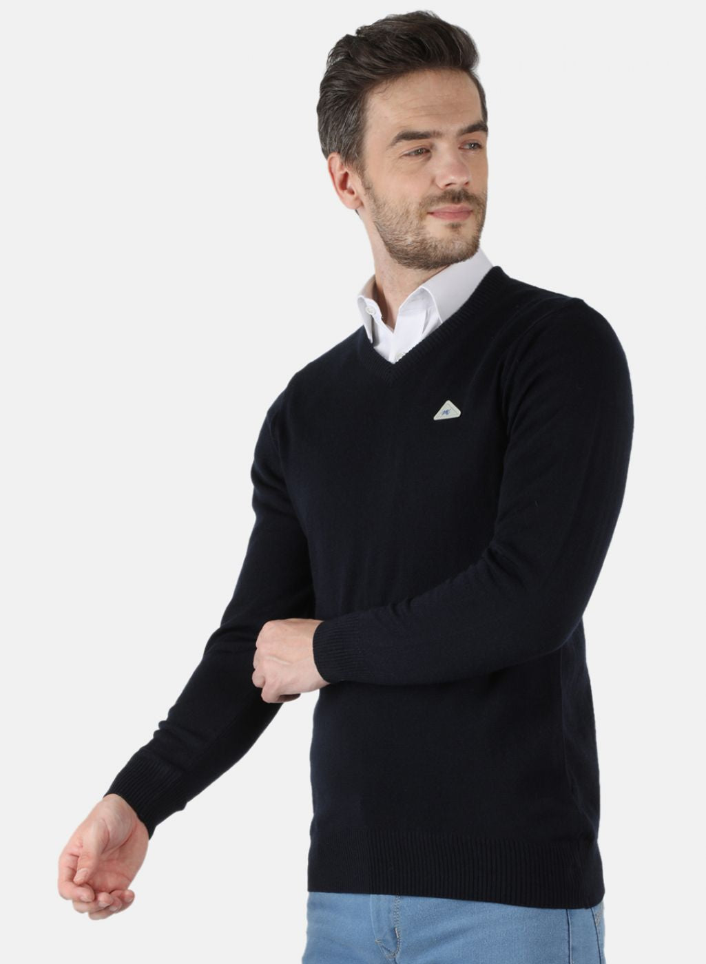 Men NAvy Blue Solid Pullover