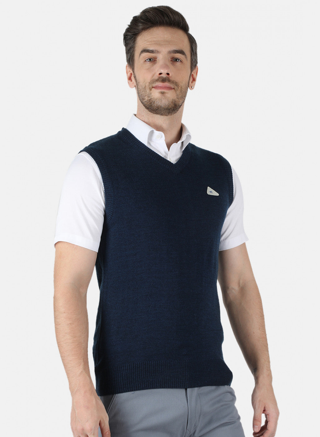 Men NAvy Blue Solid Sweater