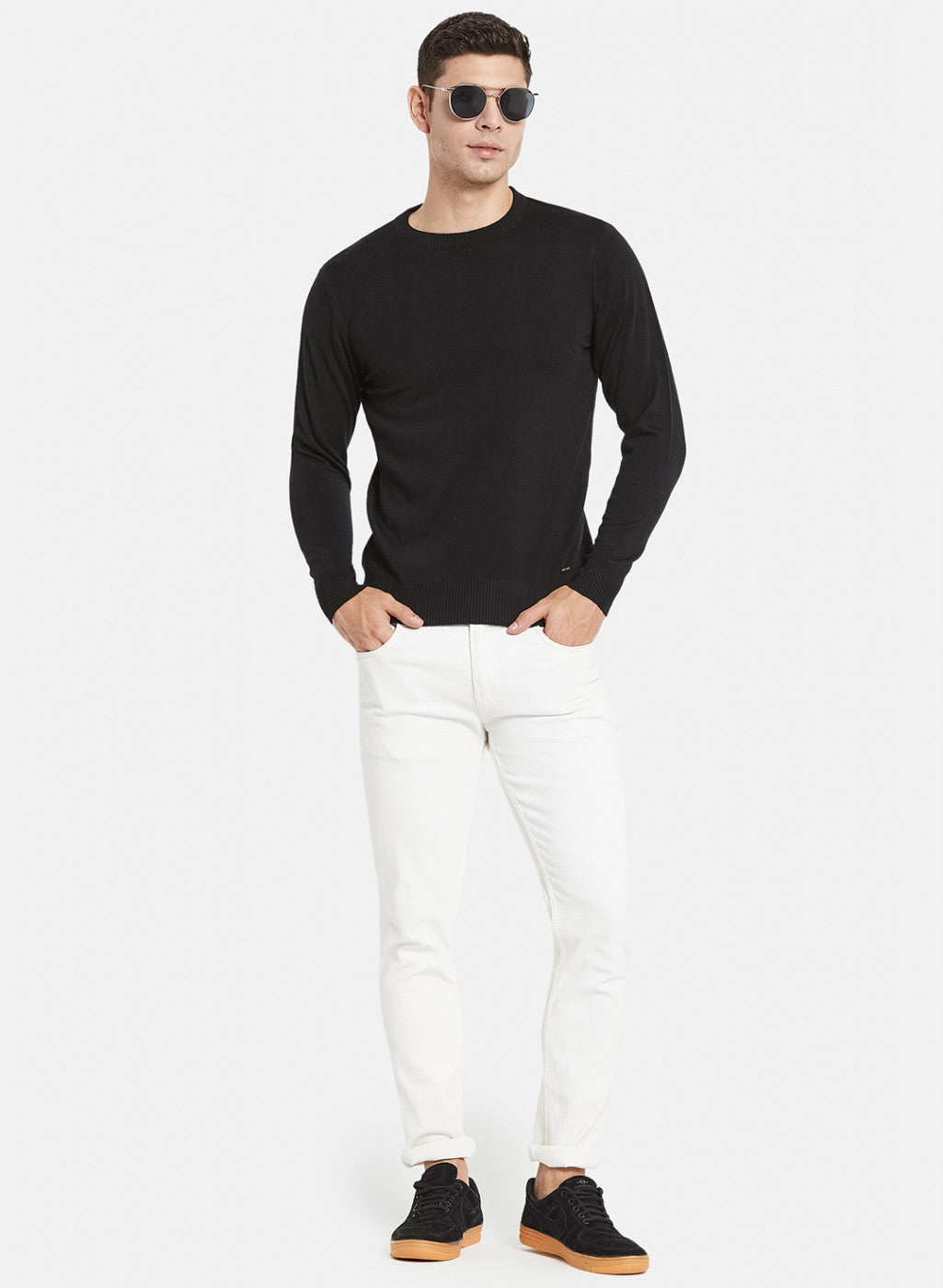 Men Black Solid Pullover