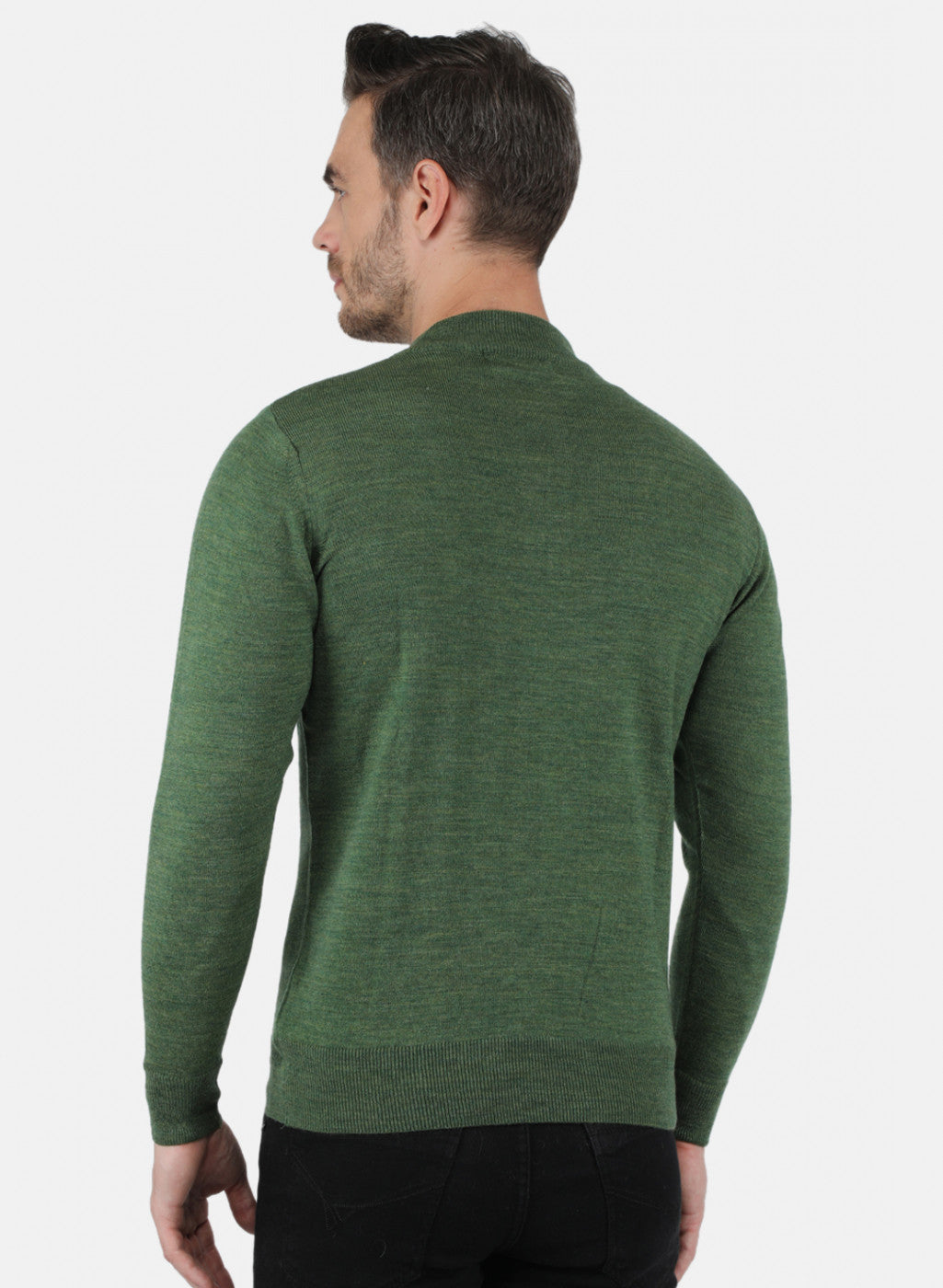 Men Olive Solid Pullover