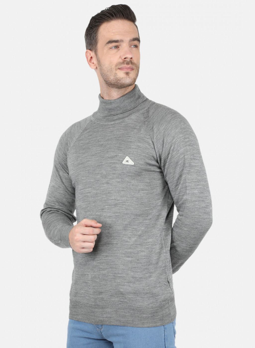 Men Grey Solid Pullover
