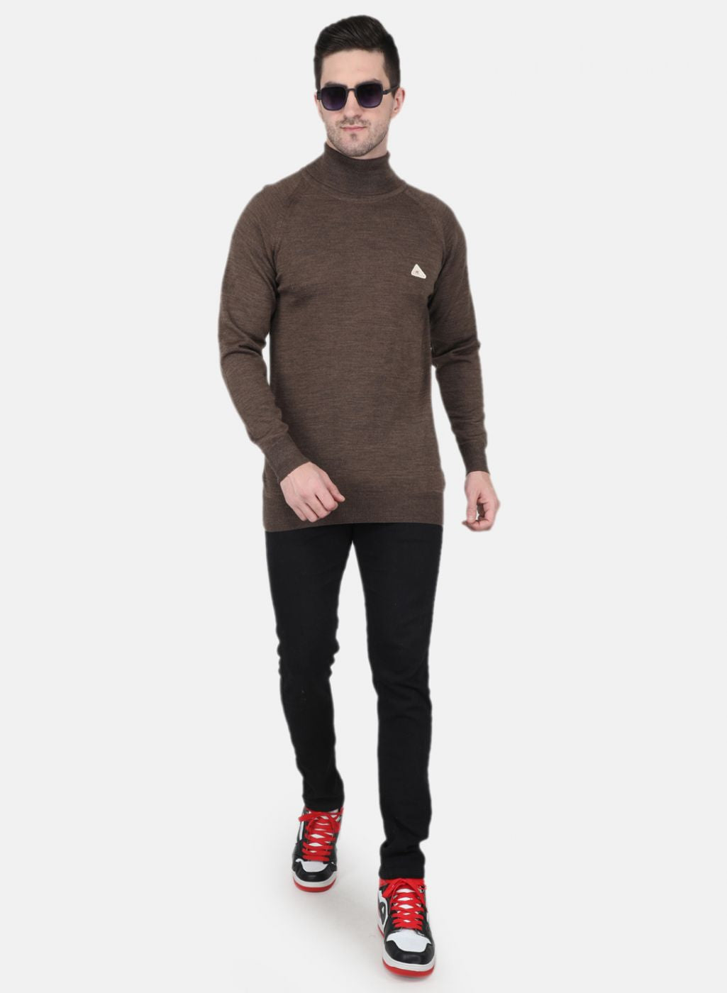 Men Brown Solid Pullover