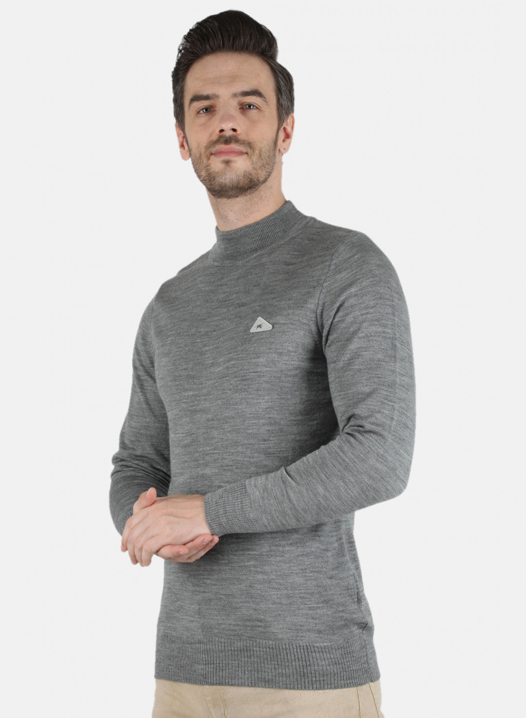Men Grey Solid Pullover