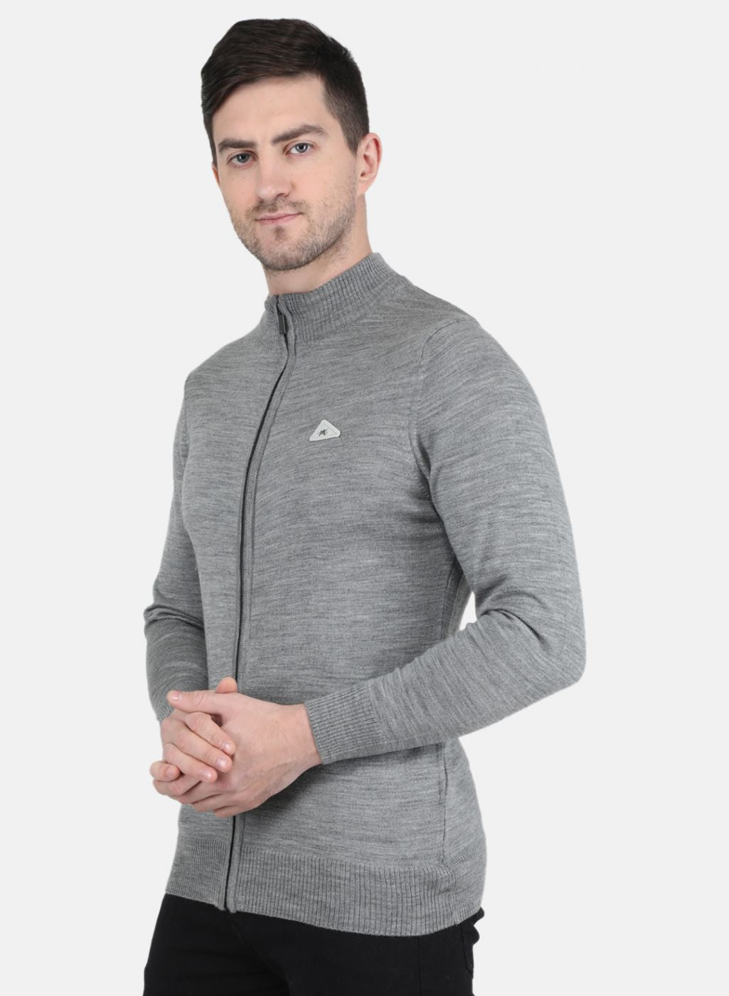 Men Grey Solid Pullover