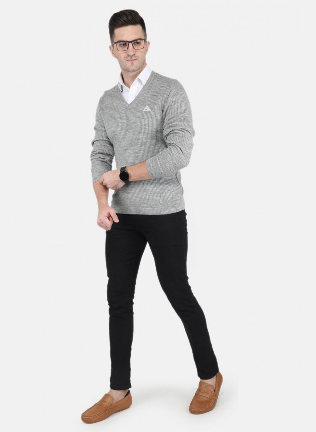 Men Grey Solid Pullover