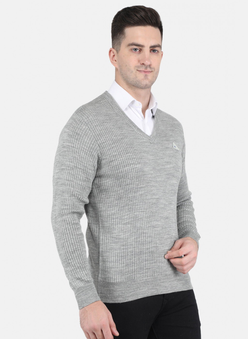 Men Grey Solid Pullover