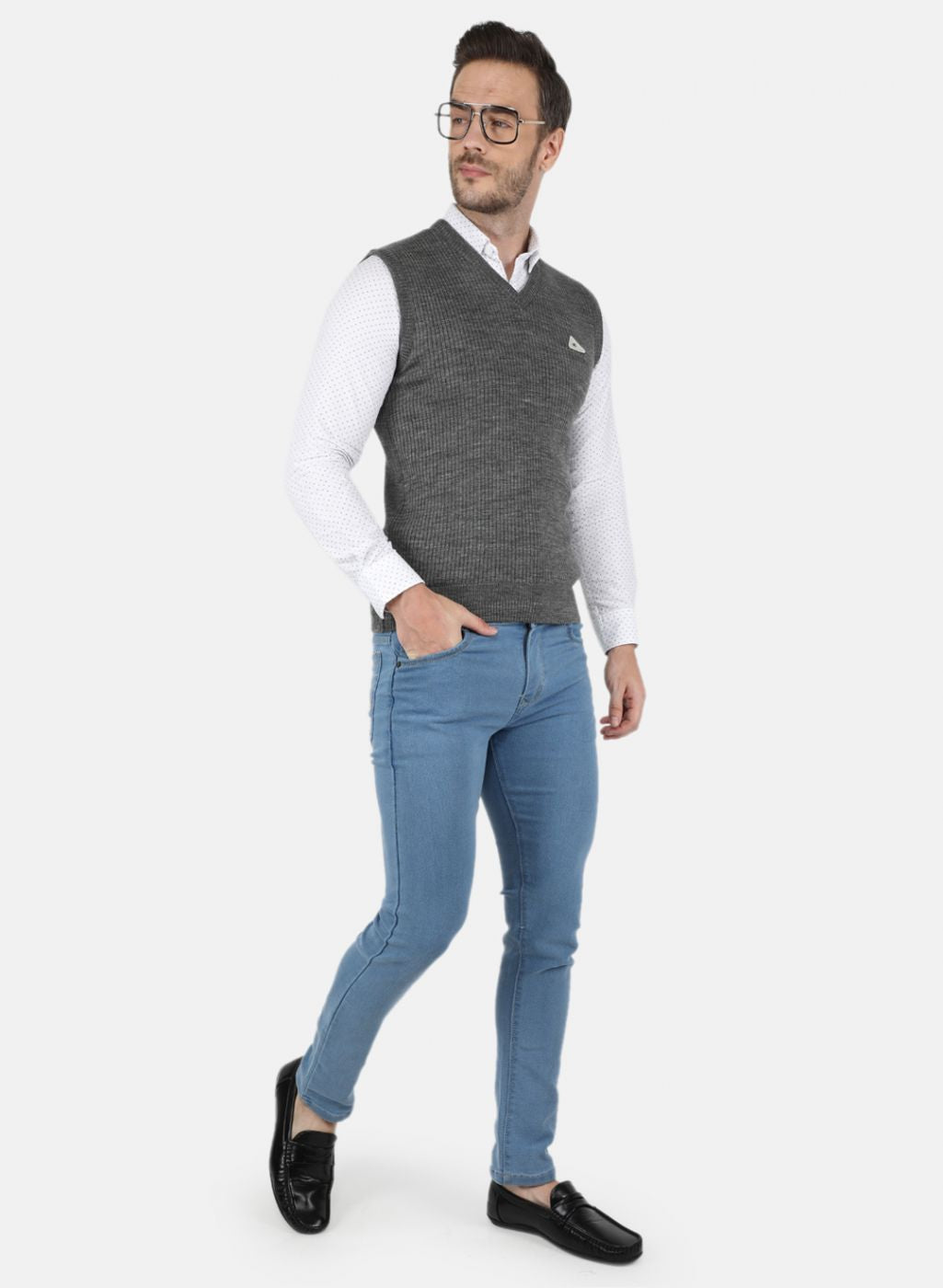 Men Grey Self Design Sweater