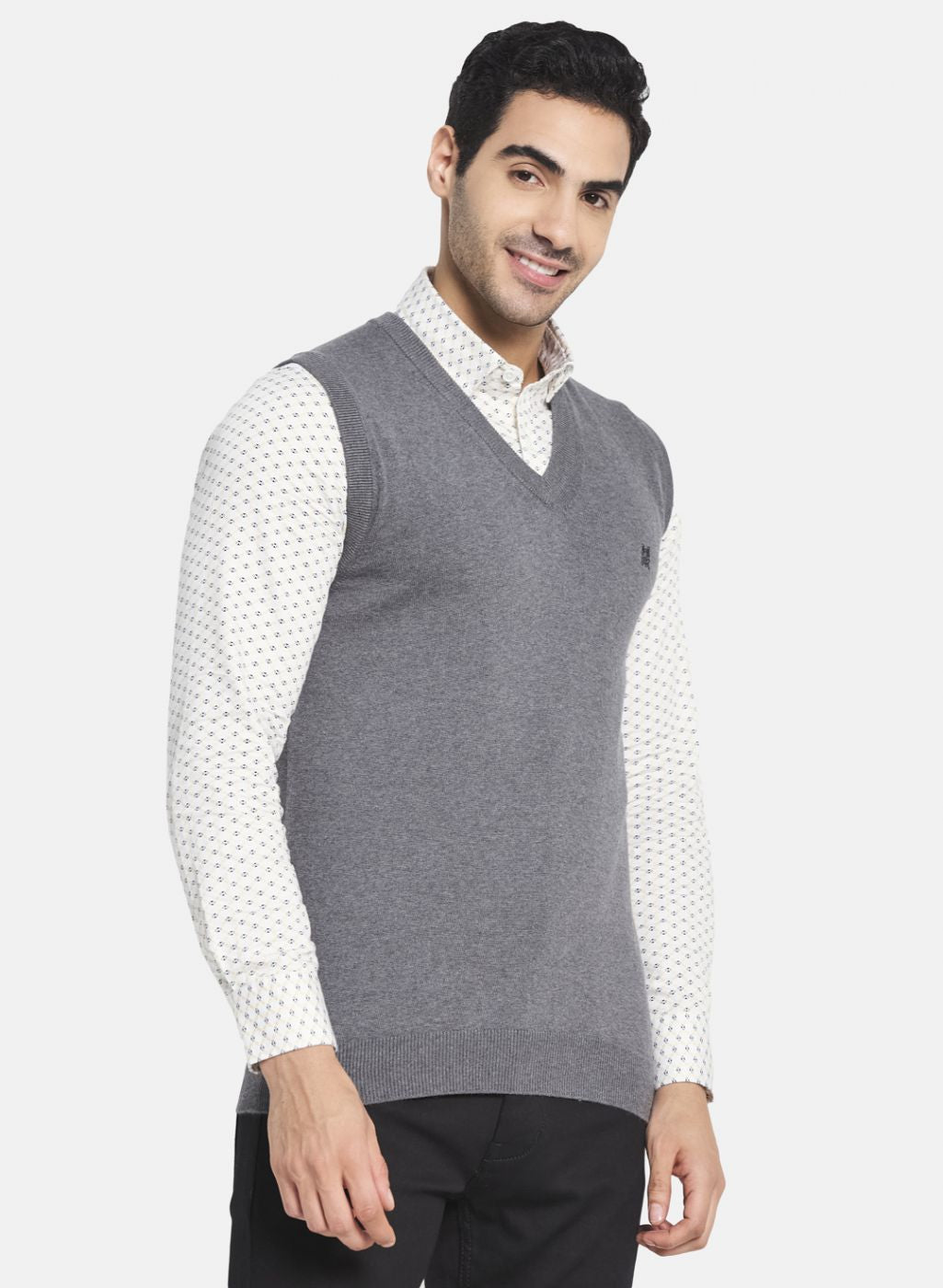 Men Grey Solid Sweater